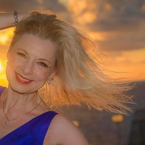 Meet your Posher, Deborah